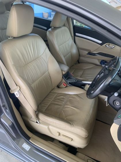 Honda Civic 2012 1.8 E i-VTEC เบนซิน เกียร์อัตโนมัติ รูปที่ 3