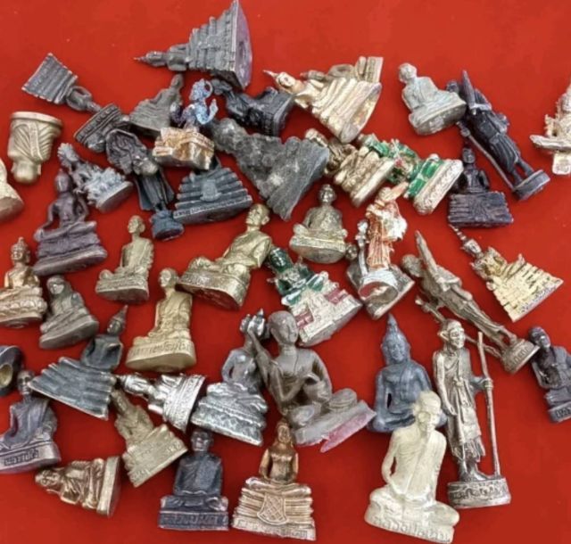 รวมองค์พระจำนวนมาก คละกัน  รูปที่ 4