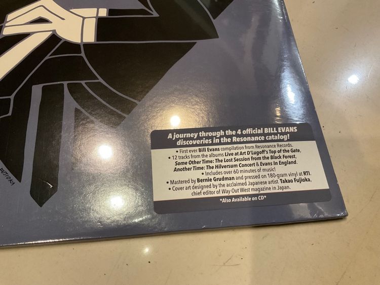 แผ่นเสียงแจ๊สยอดนักเปียโน Bill Evans ‎Smile With Your Heart The Best Of Bill Evans On Resonance 180g.  USA SS sealed ส่งฟรี รูปที่ 2