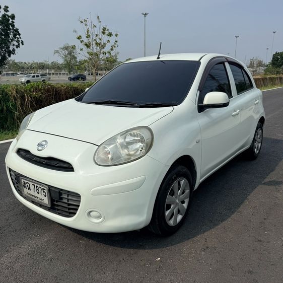 Nissan March 2012 1.2 E Sedan เบนซิน ไม่ติดแก๊ส เกียร์อัตโนมัติ ขาว รูปที่ 3