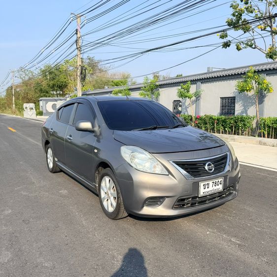 รถ Nissan Almera 1.2 VL สี น้ำตาล