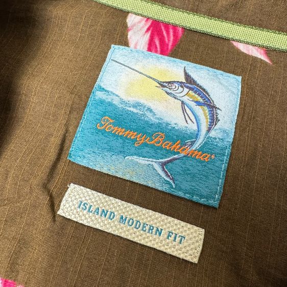 เสื้อฮาวายลายดอก​ Tommy Bahama ผ้า Silk cotton กระเป๋า​ต่อลาย Size XL​ รูปที่ 6