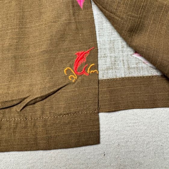 เสื้อฮาวายลายดอก​ Tommy Bahama ผ้า Silk cotton กระเป๋า​ต่อลาย Size XL​ รูปที่ 12