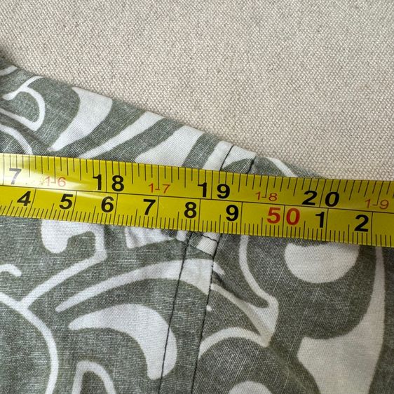 เสื้อฮาวายลายดอก​ Reyn​ Spooner​ ผ้า 100 cotton กระเป๋า​ต่อลาย Size L​ รูปที่ 9