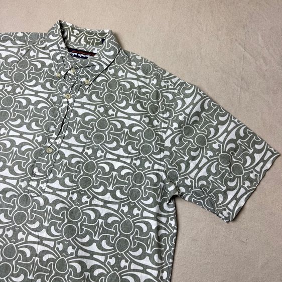 เสื้อฮาวายลายดอก​ Reyn​ Spooner​ ผ้า 100 cotton กระเป๋า​ต่อลาย Size L​