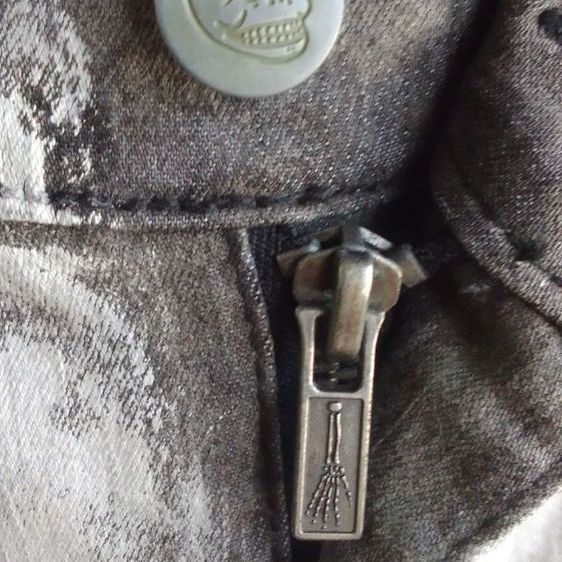 Cheap Monday แท้
กางเกงยีนส์สกินนี่  ลายสวย เท่ ๆ รูปที่ 4