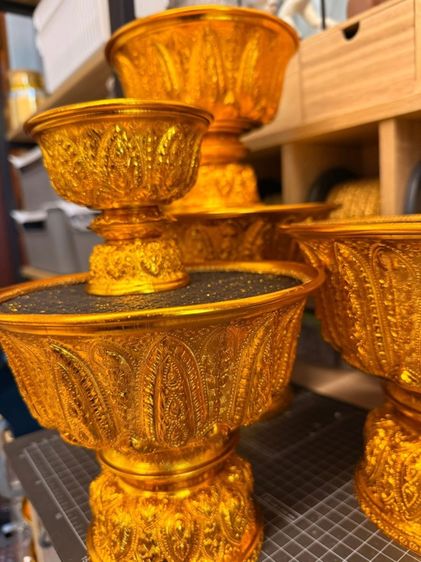 พานโลหะ ปูผ้าตาด รูปที่ 4