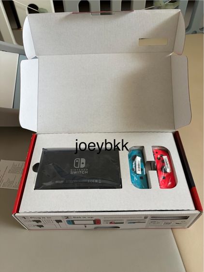 Nintendo Switch V2 Neon สภาพดีมาก เล่นน้อย กล่องอุปกรณ์ครบ รูปที่ 7