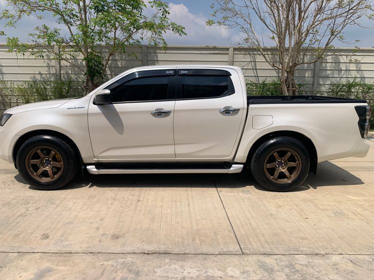 Isuzu D-MAX 2020 1.9 Hi-Lander L Pickup ดีเซล ไม่ติดแก๊ส เกียร์ธรรมดา ขาว รูปที่ 4