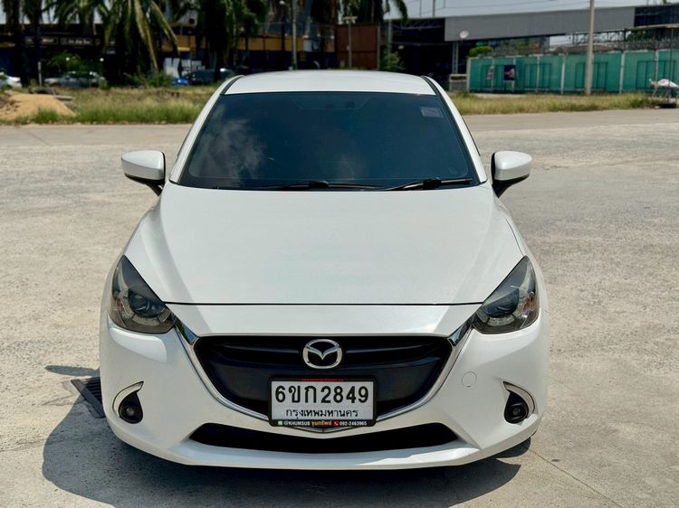 Mazda Mazda 2 2019 1.3 Skyactiv-G S Leather Sedan Sedan เบนซิน ไม่ติดแก๊ส เกียร์อัตโนมัติ ขาว รูปที่ 2