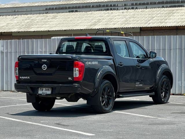 Nissan NP300-NAVARA 2018 2.5 EL Calibre Pickup ดีเซล ไม่ติดแก๊ส เกียร์อัตโนมัติ ดำ รูปที่ 2