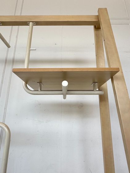 ราวแขวนเสื้อ สไตล์มินิมอล โครงไม้จริง ฐานเหล็ก รูปที่ 8