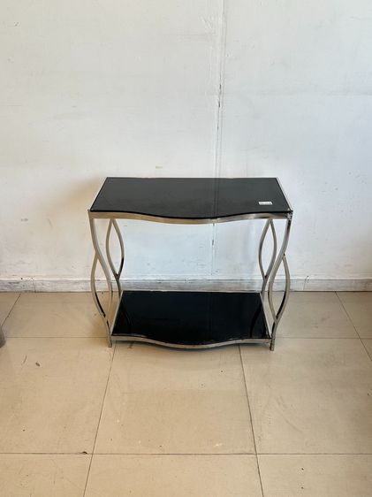 โต๊ะคอนโซล ท็อปและชั้นวางกระจกเทมเปอร์ สีดำ โครงขาสแตนเลส รูปที่ 2
