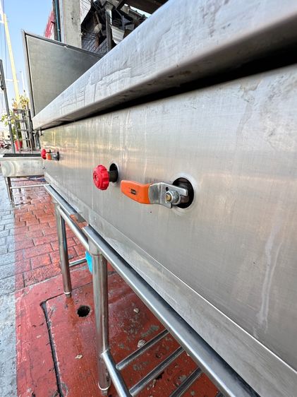 เตาสแตนเลส เกรด 304 (เตาไทย) 2 หัว หัวเตา KB5 1 ก็อกน้ำ ด้านบนเตามีรางน้ำ ชั้นวางระแนง  รูปที่ 16