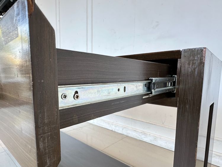 โต๊ะคอนโซล สไตล์วินเทจ 2 ลิ้นชัก โครงขาไม้จริงปิดแผ่นไม้อัดสีน้ำตาล รูปที่ 10