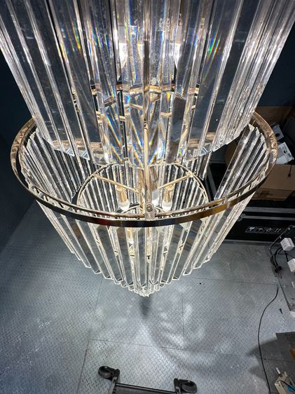 โคมไฟแชนเดอร์เลีย ทรงกลม 7 ชั้น ประดับคริสตัส โครงเหล็กสีทอง รูปที่ 7