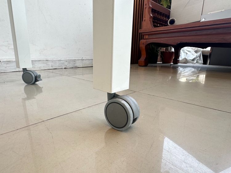 โต๊ะทำงาน ท็อปไม้ MDF สีบีชลายไม้ โครงขาเหล็กสีขาว ล้อเลื่อน (ขนาดกว้าง 150CM.)  รูปที่ 11