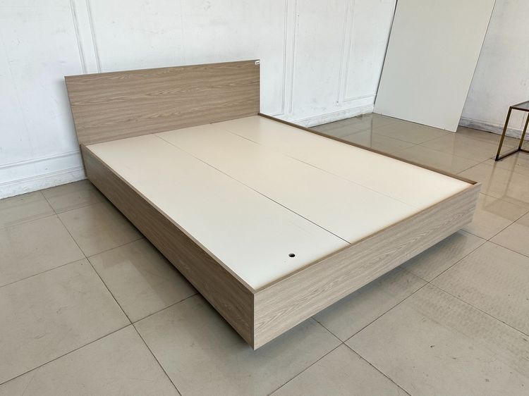 เตียงนอน 5 ฟุต โครงไม้ MDF หัวเตียงและโครงสีบีชลายไม้ คานและแผ่นรองสีขาว รูปที่ 3