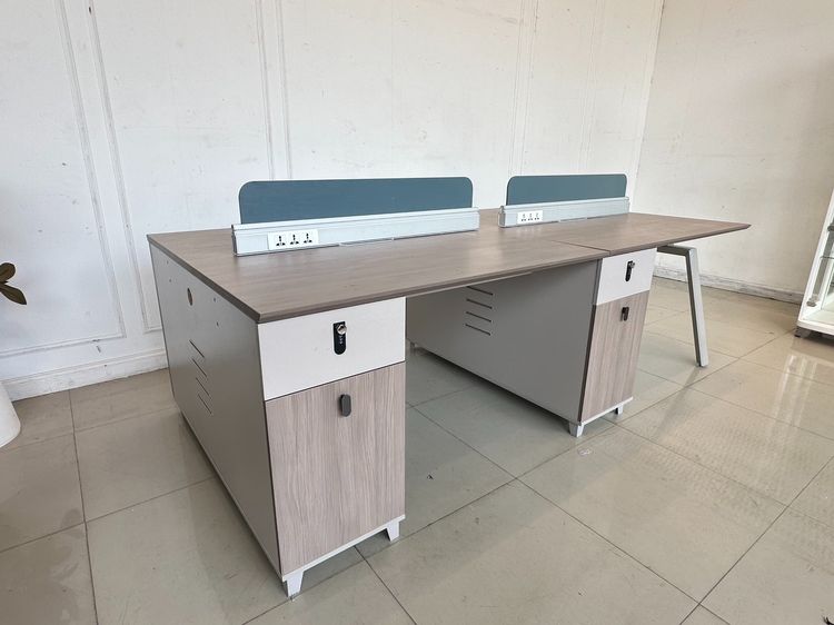 โต๊ะทำงานกลุ่ม 4 ที่นั่ง แบรนด์ BC FURNITURE รูปที่ 3