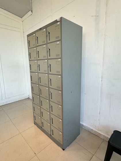 ตู้ล็อคเกอร์เหล็ก 24 ช่อง แบรนด์ ROCKY โครงสีเทา รูปที่ 3