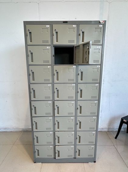 ตู้ล็อคเกอร์เหล็ก 24 ช่อง แบรนด์ ROCKY โครงสีเทา รูปที่ 10