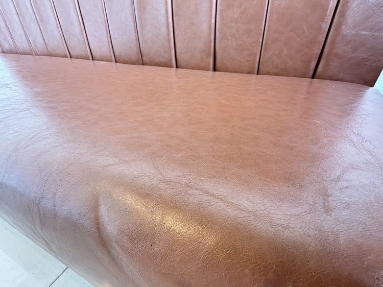 โซฟา 2 ที่นั่ง เบาะและพิงหลังหนัง PU สีส้ม โครงขาเหล็กสีดำ  รูปที่ 7