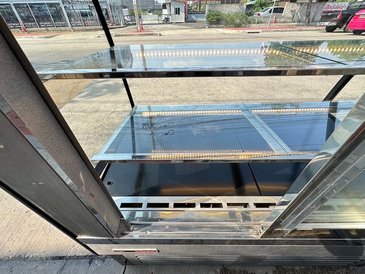 ตู้แช่เค้ก 2 บานเลื่อน โครงสแตนเลสเกรด 304  รูปที่ 8