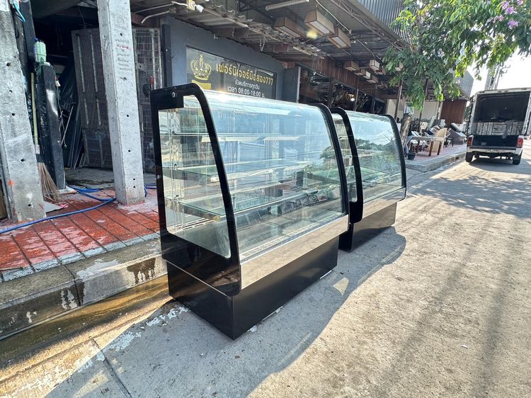 ตู้แช่เค้ก 2 บานเลื่อน โครงสแตนเลสเกรด 304  รูปที่ 2