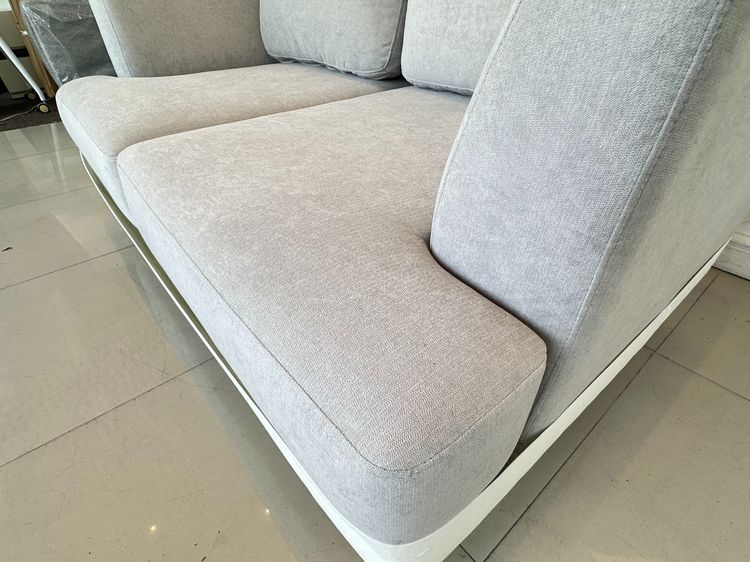 โซฟา 2 ที่นั่ง เบาะผ้าสีเทา หมอนพิงหลังถอดปลอกได้  รูปที่ 10