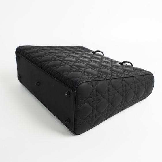 LADY CANNAGE LARGE BAG สภาพสวย มีพร้อมส่ง มีหน้าร้านสามารถนัดชมสินค้าได้ รูปที่ 16