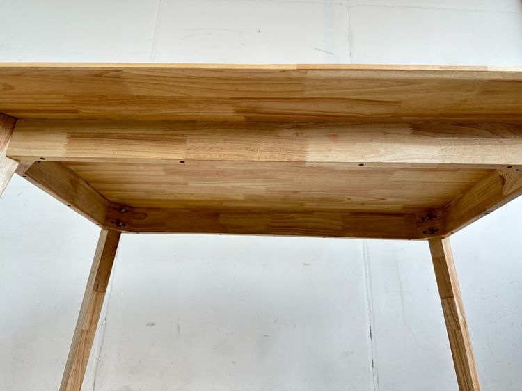 ชุดโต๊ะทานอาหาร 4 ที่นั่ง พร้อมเก้าอี้ รูปที่ 9