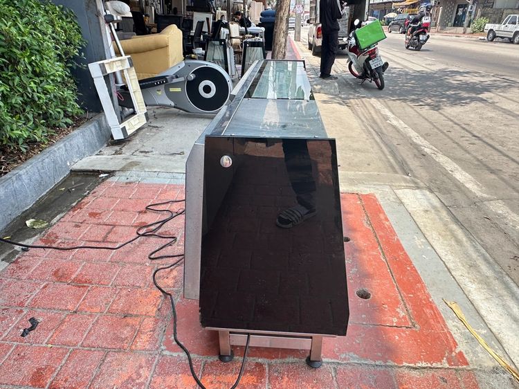 ตู้ซูชิ 2 บานเลื่อน พลาสติก ชั้นสแตนเลส โครงสแตนเลสเกรด 304 ( ตัวที่ 2 ) รูปที่ 8