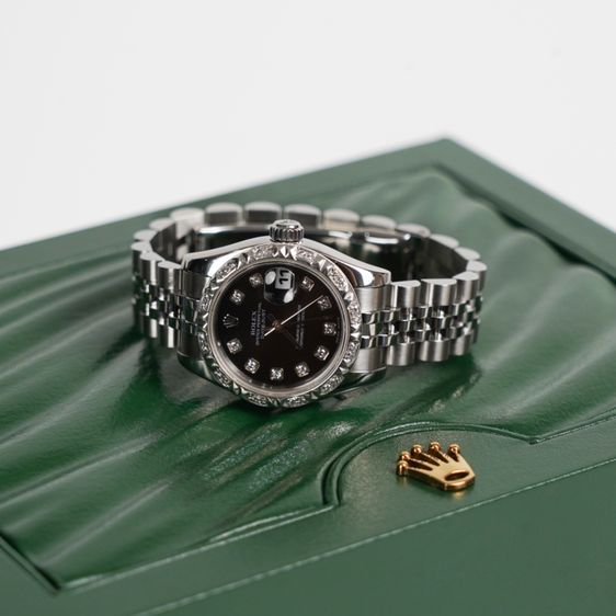 สาวๆ ที่กําลังมองหานาฬิกาคู่ใจ ห้ามพลาดเรือนนี้ Lady Datejust 26 mm ทักสอบถามเพิ่มเติมได้ค่ะ   รูปที่ 8