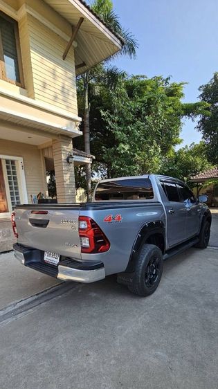 Toyota Hilux Revo 2018 2.8 G 4WD Pickup ดีเซล ไม่ติดแก๊ส เกียร์อัตโนมัติ บรอนซ์เงิน รูปที่ 3