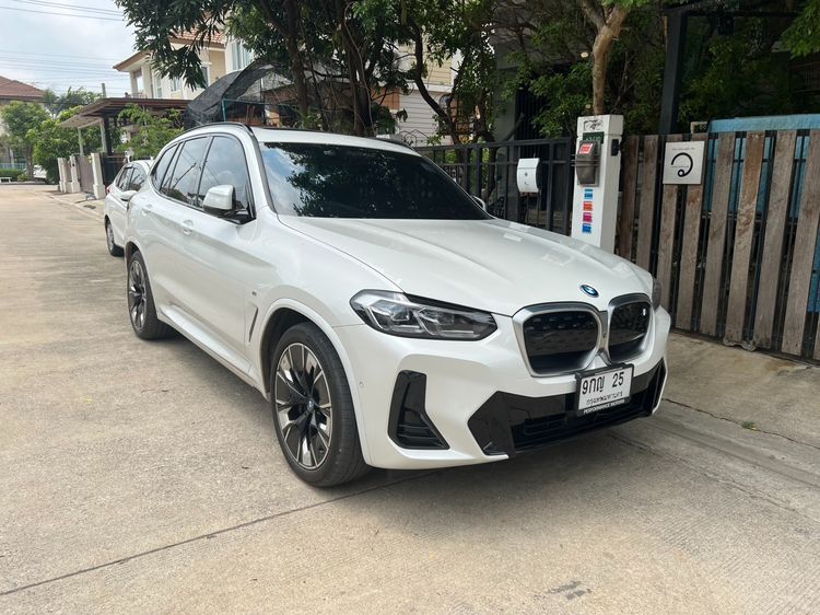 🚗 ขาย BMW iX3 M Sport ปี 2022 (EV แท้ศูนย์ไทย)