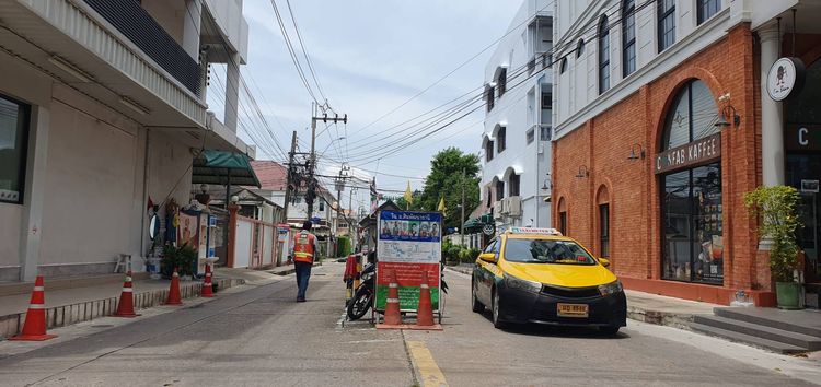 ขายบ้านเดี่ยว หมู่บ้านสินพัฒนาธานี1 ใกล้วัดเสมียนนารี ตลาดบองมาเซ่ ถนนวิภาวดีรังสิต 800 เมตร