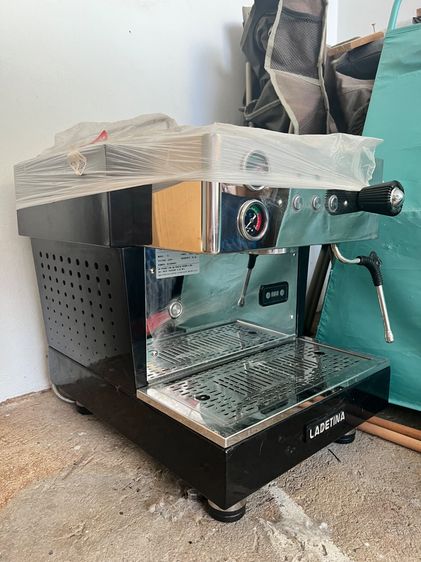 อุปกรณ์ร้านกาแฟ เครื่องชงกาแฟ