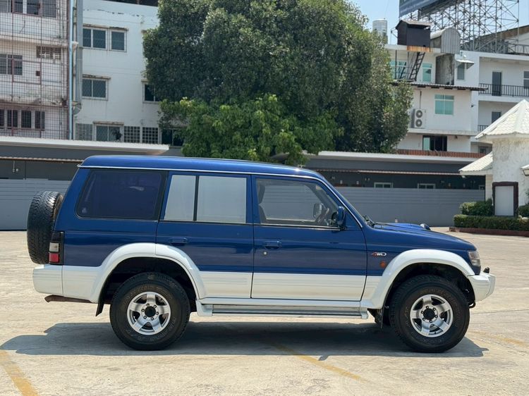 Mitsubishi Pajero 1995 3.0 GLS Utility-car ดีเซล ไม่ติดแก๊ส เกียร์อัตโนมัติ น้ำเงิน รูปที่ 4
