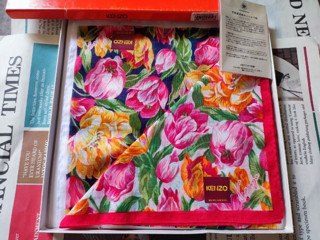 เซตผ้าเช็ดหน้า Kenzo รูปที่ 3