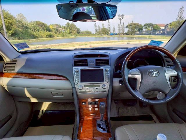 Toyota Camry 2010 2.4 Hybrid Sedan ไฟฟ้า ไม่ติดแก๊ส เกียร์อัตโนมัติ ขาว รูปที่ 3