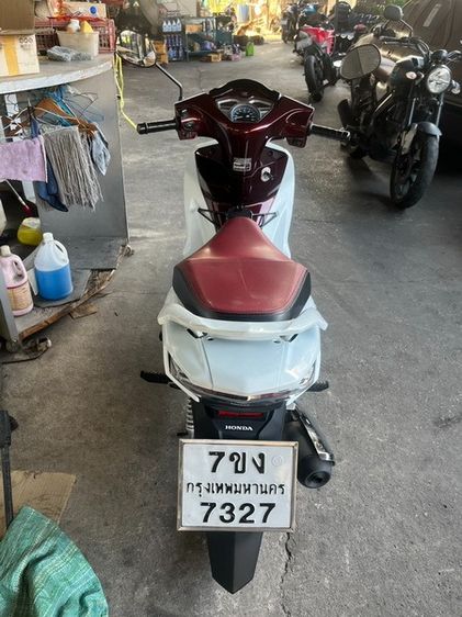 ขาย เวฟ125i ปี23 ล้อแม็ก สตาร์ทมือ 45000 บาท รูปที่ 2