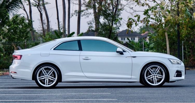 Audi Audi A5  2020 Coupe 40 TFSI S line Sedan เบนซิน ไม่ติดแก๊ส เกียร์อัตโนมัติ ขาว รูปที่ 4