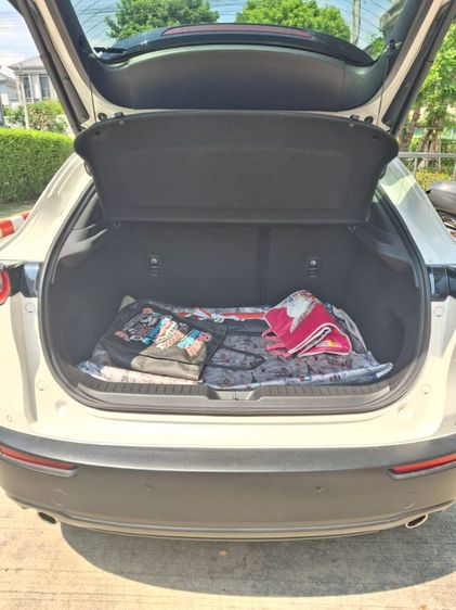 Mazda CX-30 2020 2.0 SP Utility-car เบนซิน ไม่ติดแก๊ส เกียร์อัตโนมัติ ขาว รูปที่ 3