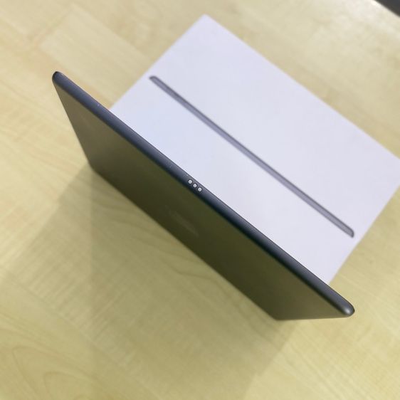 iPad Gen 7 32GB WiFi สี Space Gray เครื่องศูนย์ไทย สภาพนางฟ้า 98 เปอร์เซ็นต์  ไม่เคยแกะซ่อม รูปที่ 4