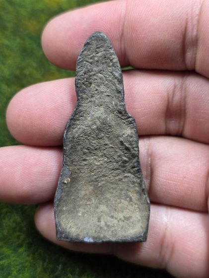 พระเนื้อชินหูยานกรุลพบุรีเก่าๆ รูปที่ 2