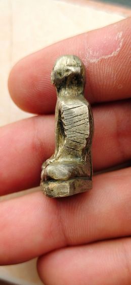 รูปหล่อหลวงพ่อเดิม รูปที่ 4