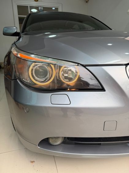 BMW Series 5 2005 525i Sedan เบนซิน เกียร์อัตโนมัติ เทา รูปที่ 2
