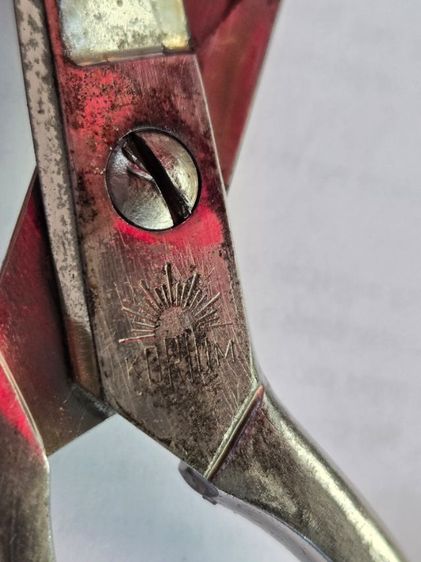 กรรไกรตัดผ้าตราคิ้ว korium รูปที่ 4