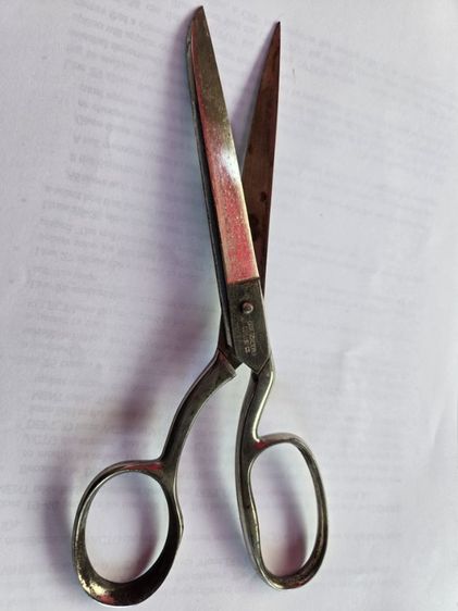 กรรไกรตัดผ้าตราคิ้ว korium รูปที่ 5