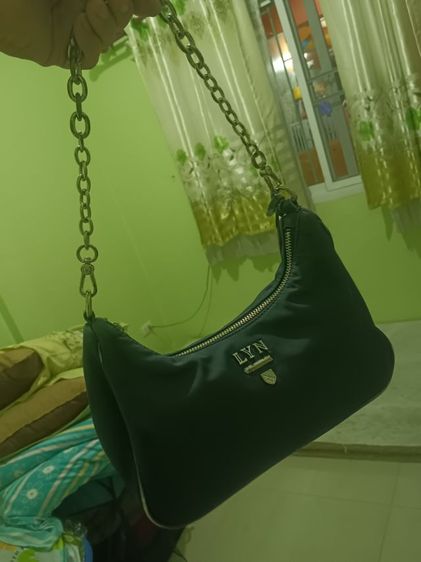 กระเป๋า LYN สีกรม  รูปที่ 8
